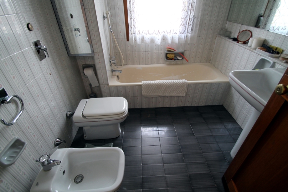 Appartamento in condominio di 4 locali MILANO  di 140 mq