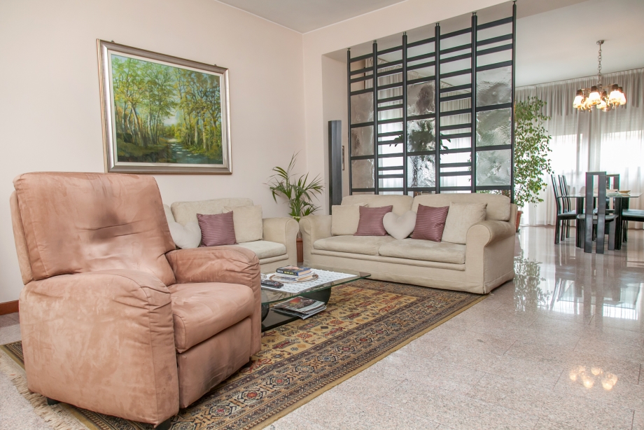 Appartamento in palazzina di 4 locali 