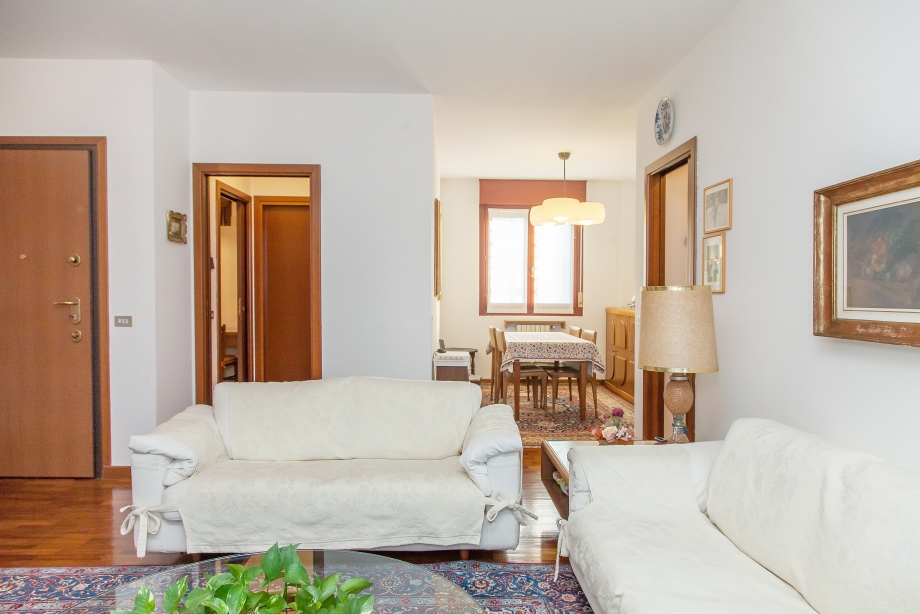 Appartamento in condominio di 4 locali 