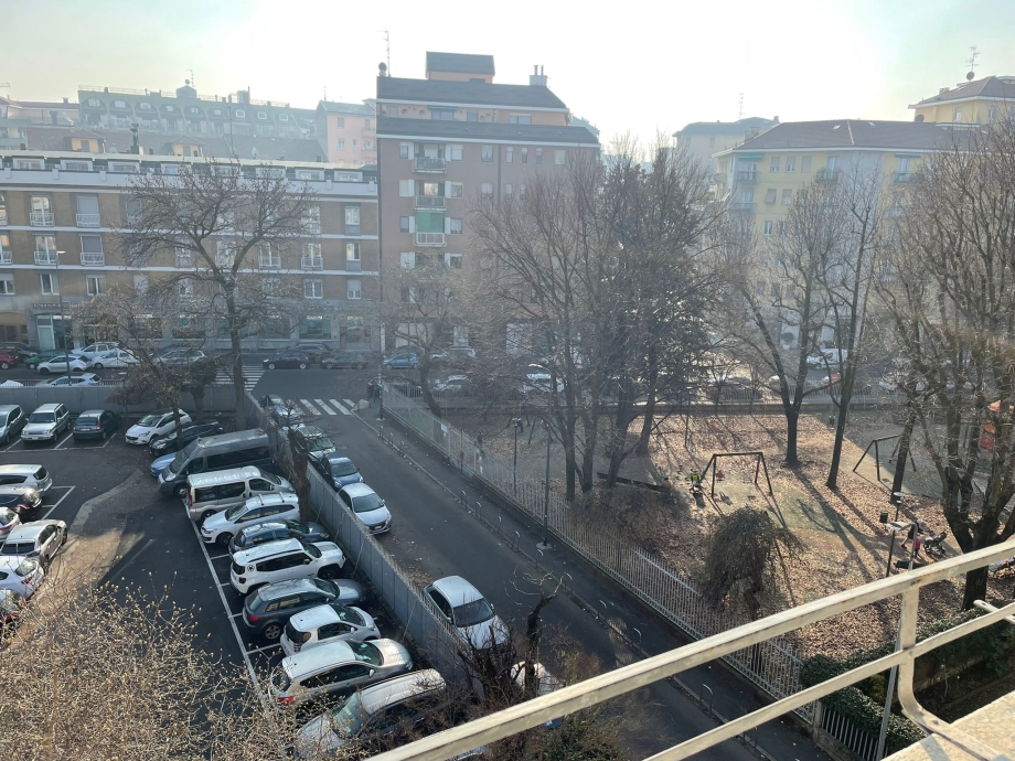 Appartamento in condominio di 4 locali MILANO  di 101 mq