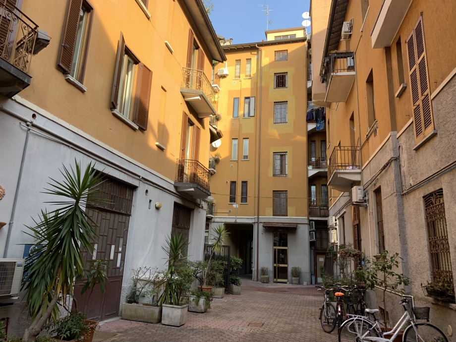 Laboratorio di 1 locale MILANO di 140 mq