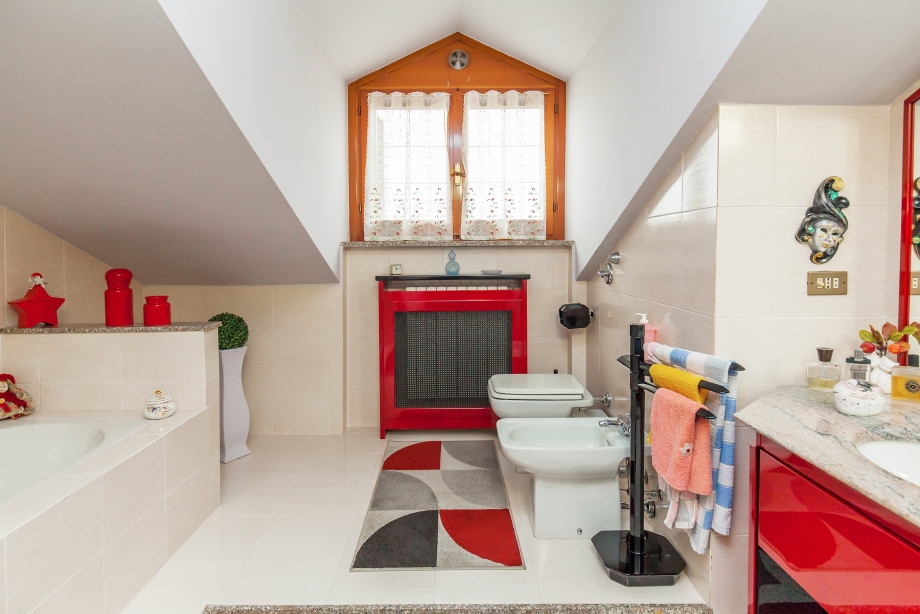 Appartamento in palazzina di 2 locali 