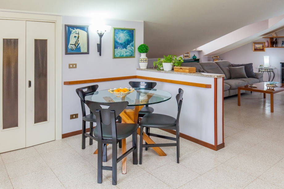 Appartamento in palazzina di 2 locali 