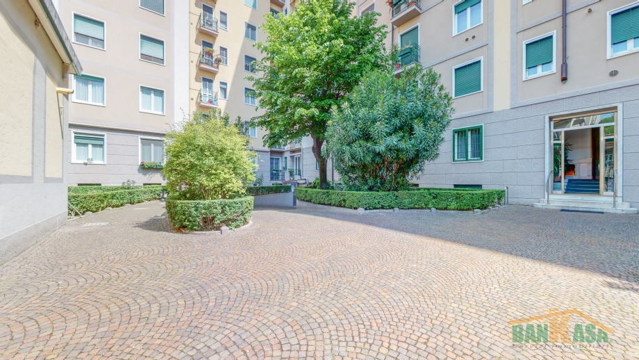 Appartamento in condominio di 3 locali MILANO CITTÀ STUDI  di 90 mq