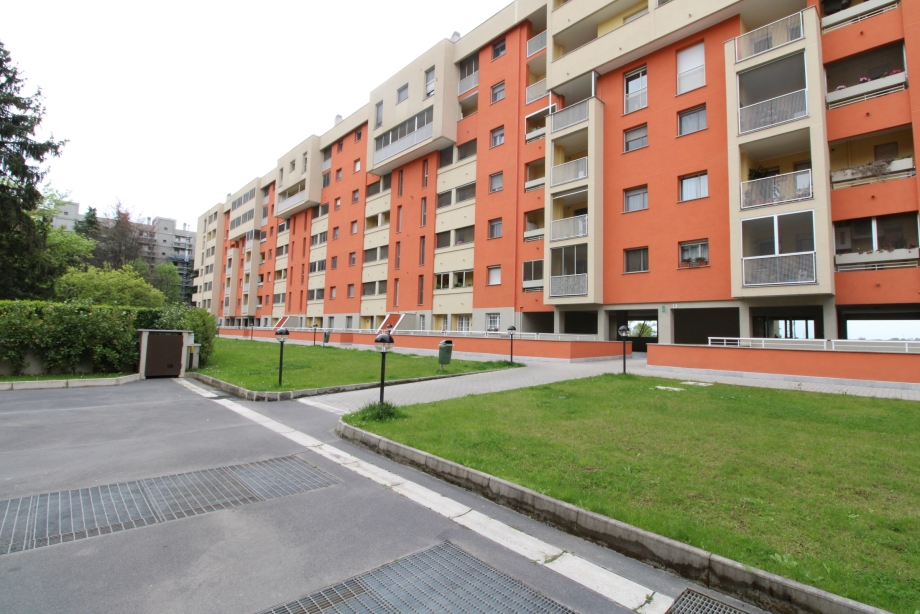 MILANO - Appartamento in condominio in vendita (ID: 7099)