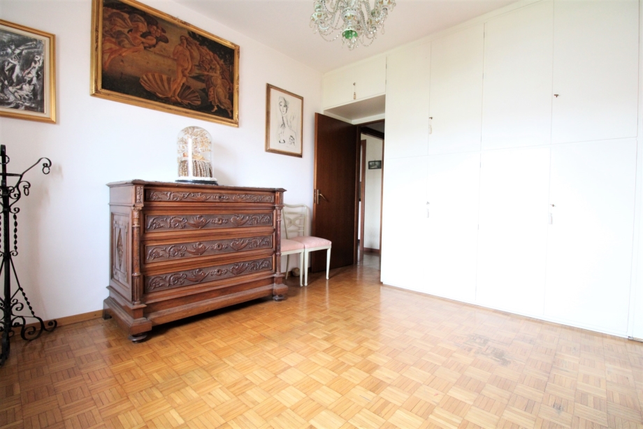 Appartamento in condominio di 4 locali MILANO di 138 mq