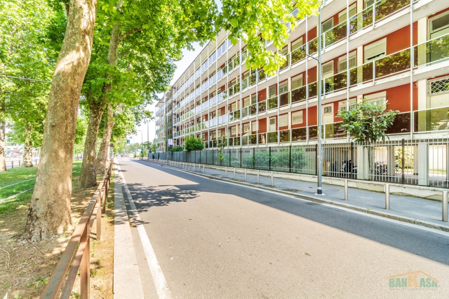 Appartamento in condominio di 2 locali MILANO di 56 mq