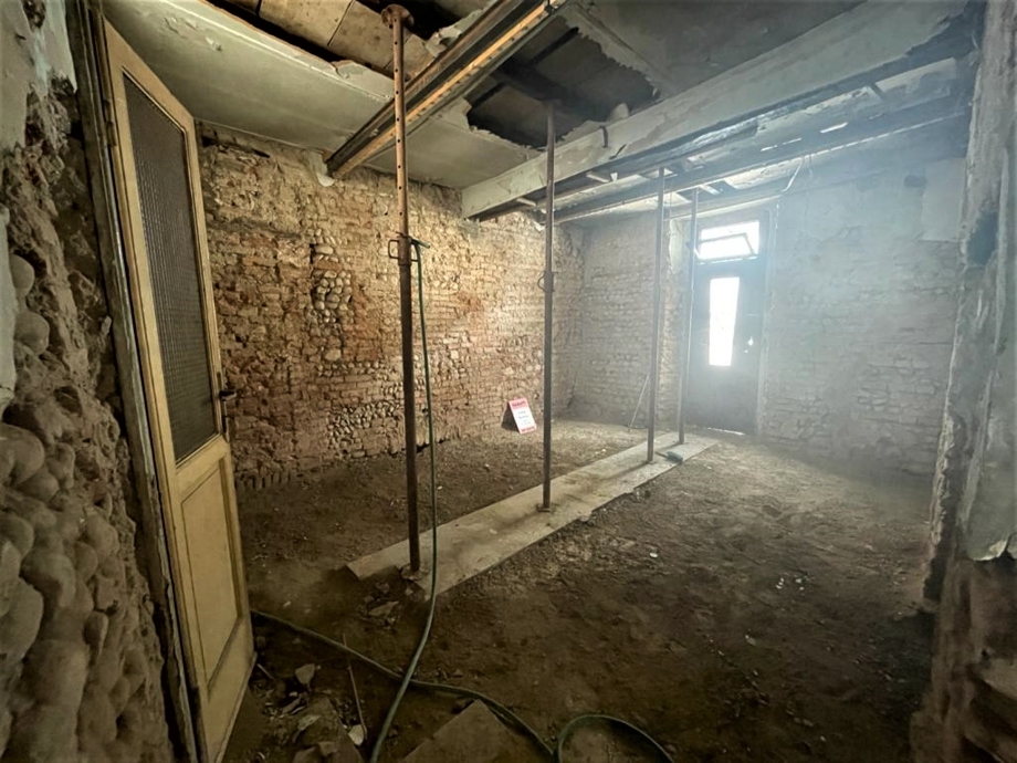 Villa singola di 4 locali LISSONE di 156 mq