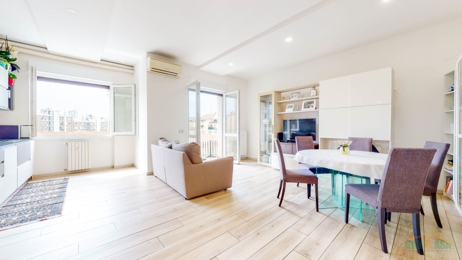 Appartamento in condominio di 3 locali MILANO di 90 mq