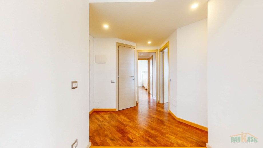 Appartamento in condominio di 3 locali MILANO di 90 mq