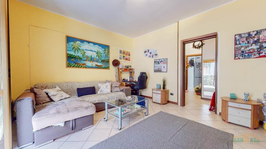 Appartamento in palazzina di 3 locali BRESSO  di 91 mq