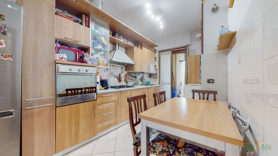 Appartamento in palazzina di 3 locali BRESSO  di 91 mq