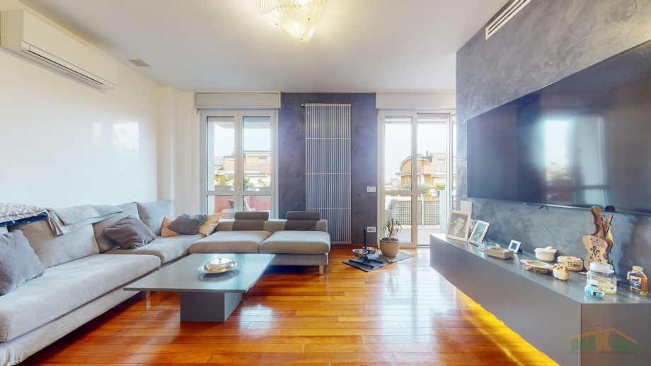 MILANO NIGUARDA - Attico in vendita (ID: 7247)