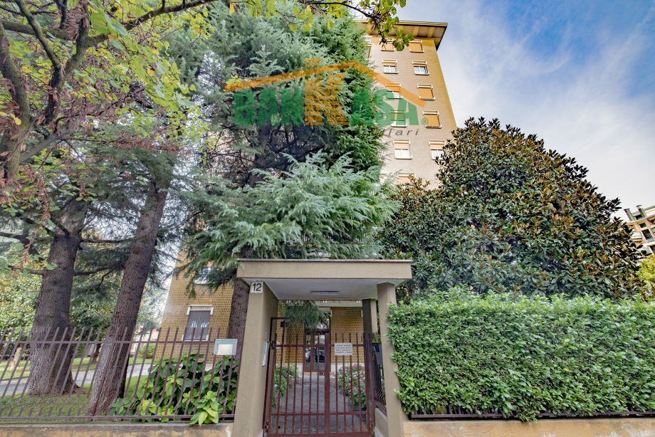 CINISELLO BALSAMO - Appartamento in condominio in vendita (ID: 7258)