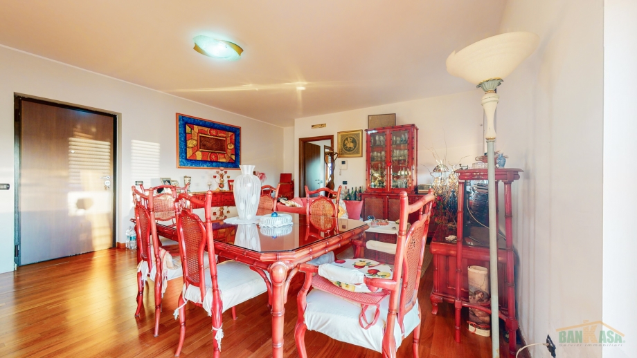 Appartamento in condominio di 3 locali CARDANO AL CAMPO di 90 mq