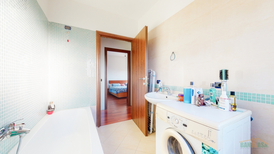 Appartamento in condominio di 3 locali CARDANO AL CAMPO di 90 mq