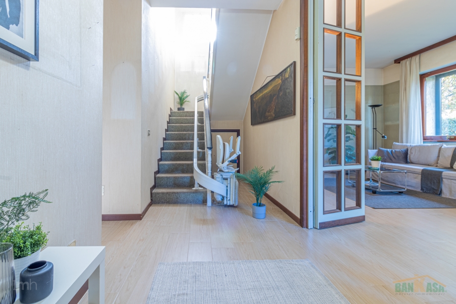 Villa singola di 5 locali ARESE  di 207 mq