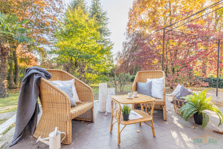 Villa singola di 5 locali ARESE  di 207 mq