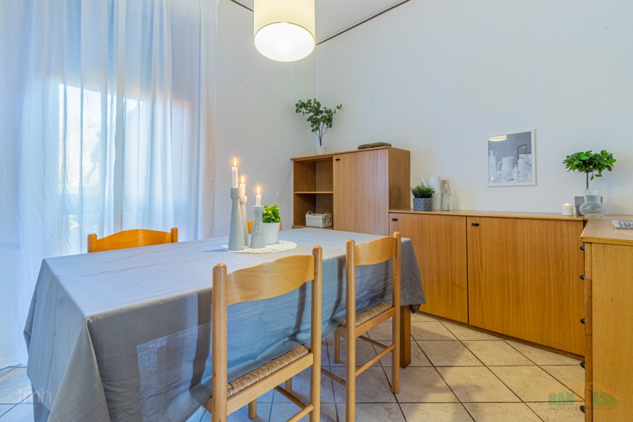Villa singola di 5 locali ARESE  di 207 mq