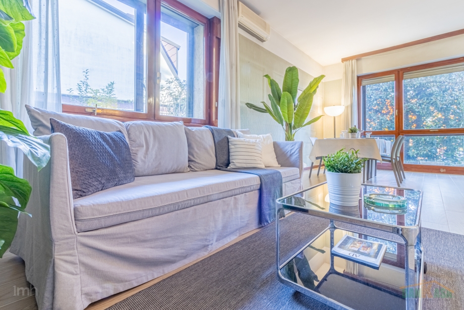 Villa singola di 5 locali ARESE  di 207 mq