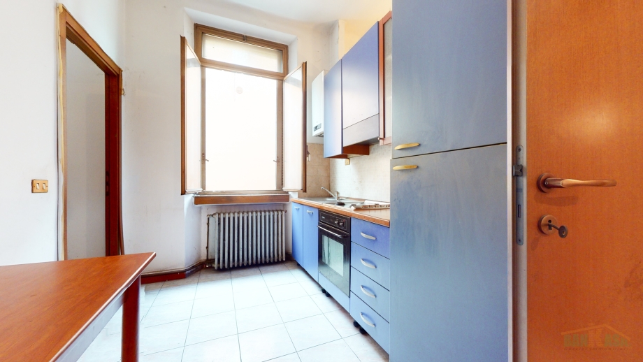 MILANO - Appartamento in palazzina in vendita (ID: 7334)