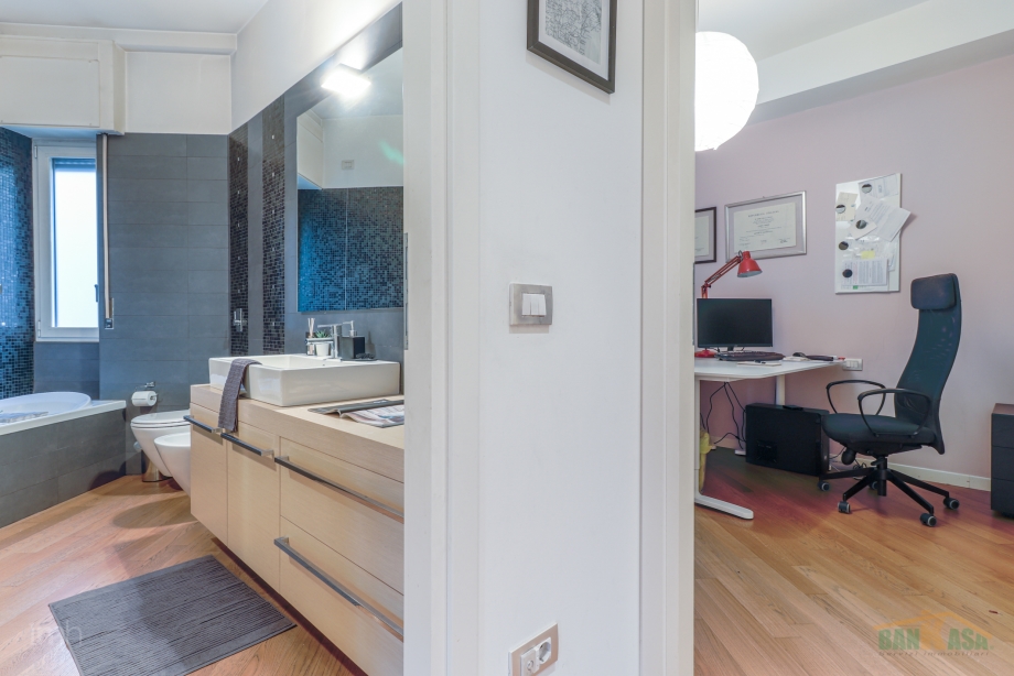 Appartamento in condominio di 3 locali MILANO di 100 mq