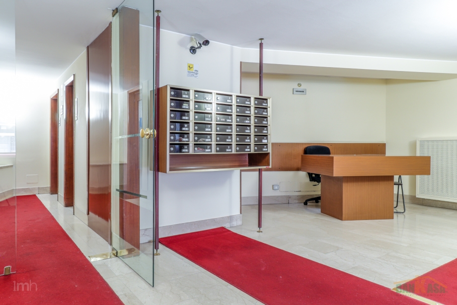 Appartamento in condominio di 3 locali MILANO di 100 mq