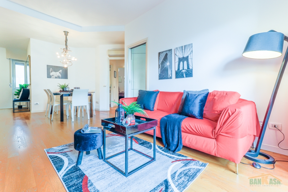 Appartamento in condominio di 3 locali MILANO di 100 mq