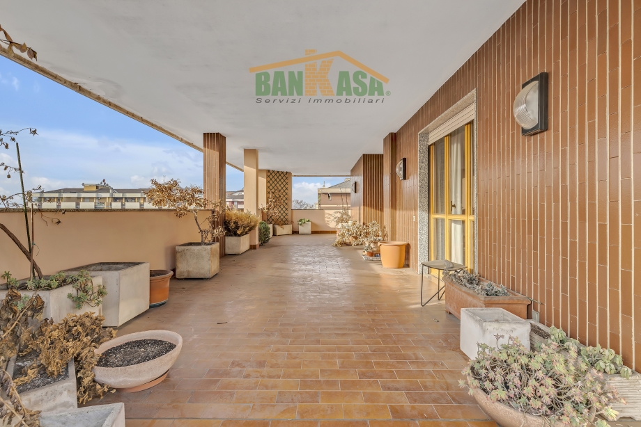 BRESSO - Appartamento in condominio in vendita (ID: 7345)