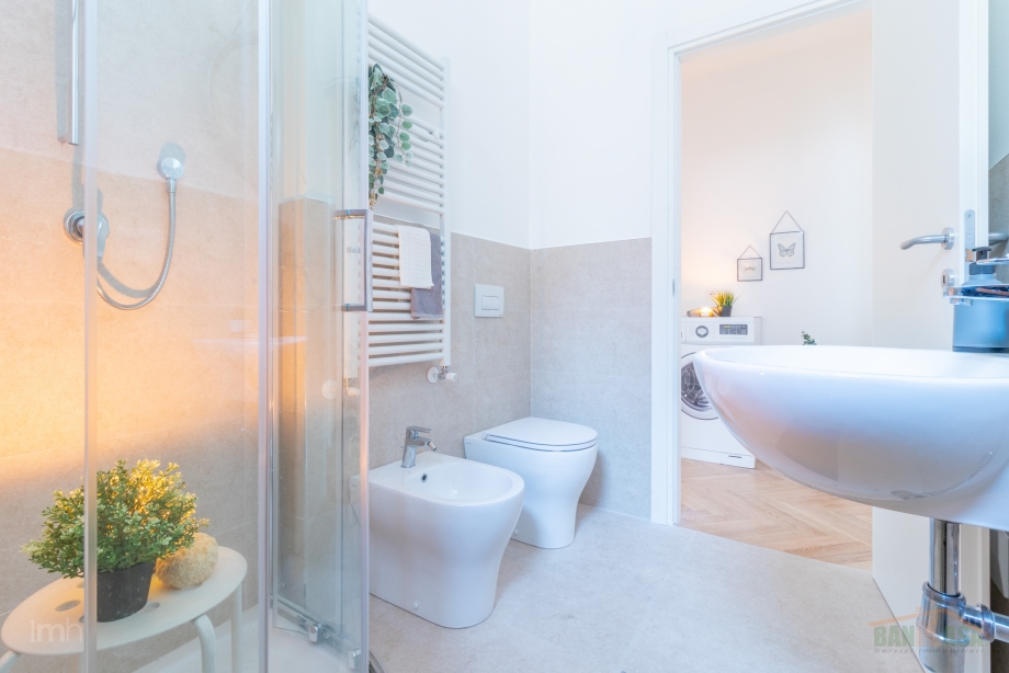 Appartamento in palazzina di 3 locali MILANO di 101 mq