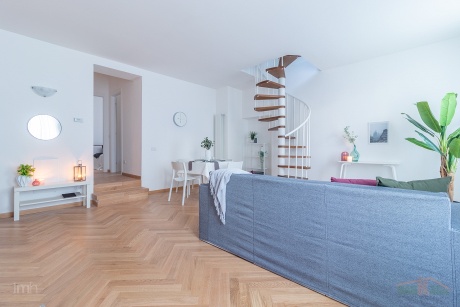 Appartamento in palazzina di 3 locali MILANO di 101 mq