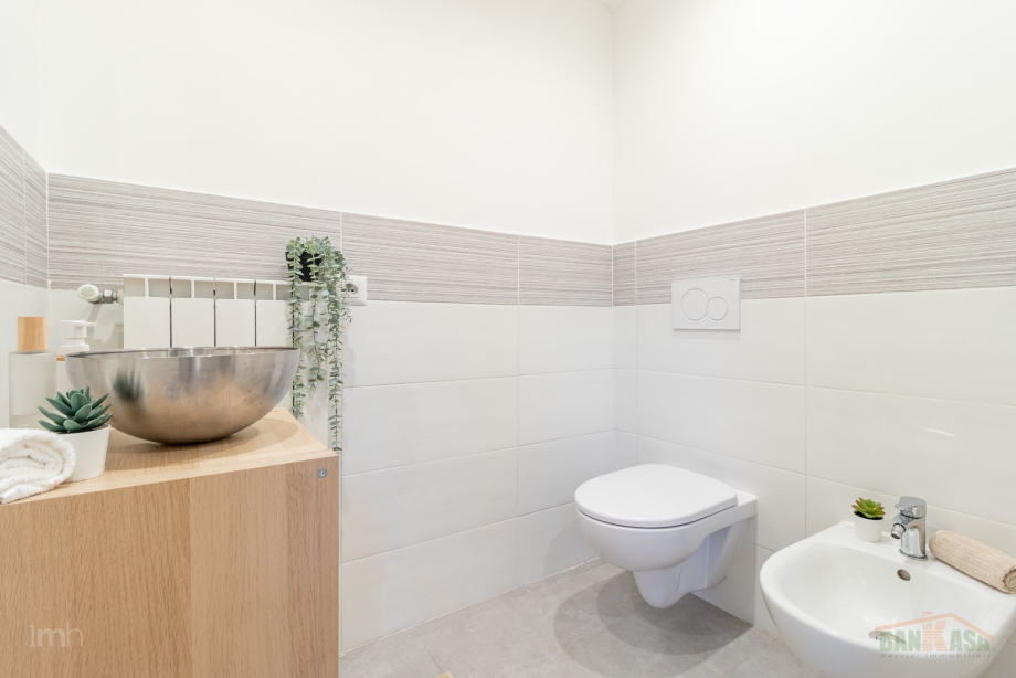 Appartamento in palazzina di 1 locale MILANO di 40 mq