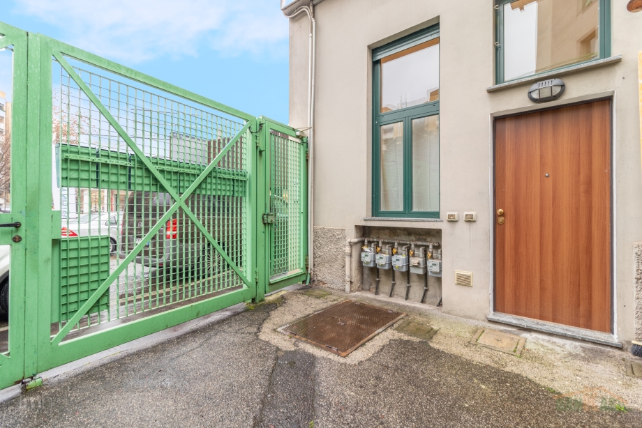 Appartamento in palazzina di 1 locale MILANO di 40 mq