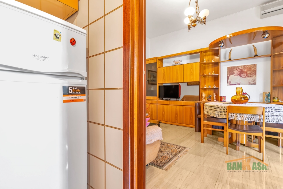 Appartamento in condominio di 3 locali BRESSO di 80 mq