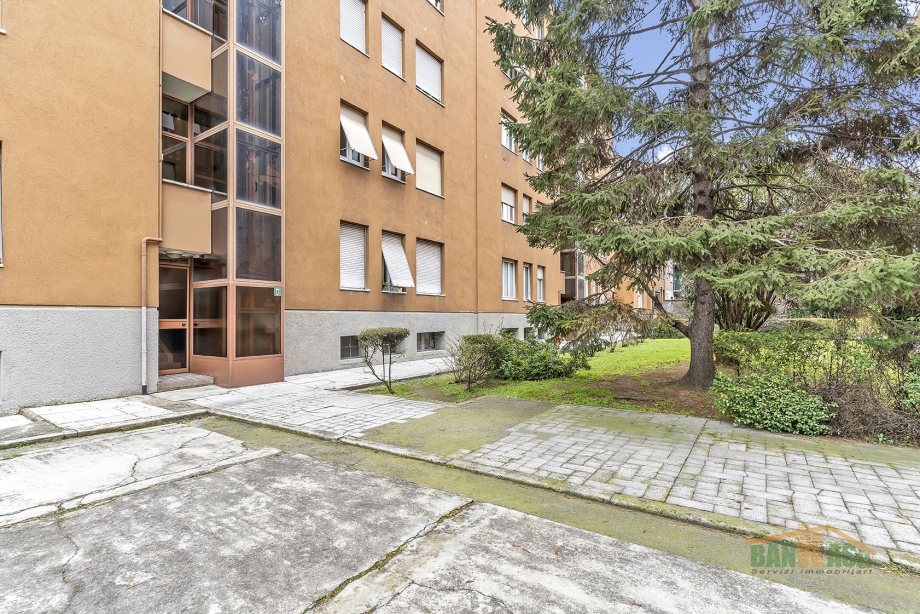 Appartamento in condominio di 2 locali MILANO ISTRIA di 52 mq