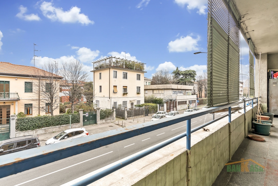 Appartamento in condominio di 2 locali MILANO ISTRIA di 52 mq