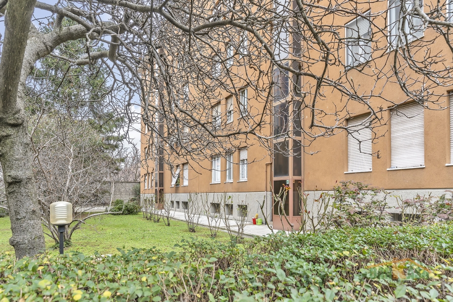 Appartamento in condominio di 2 locali MILANO ISTRIA di 52 mq