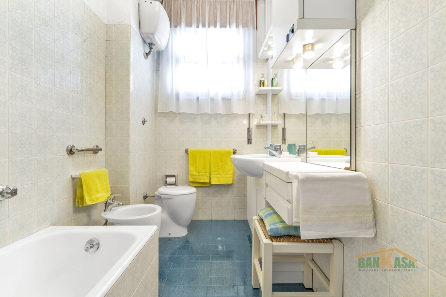 Appartamento in palazzina di 3 locali MILANO - ISTRIA di 96 mq