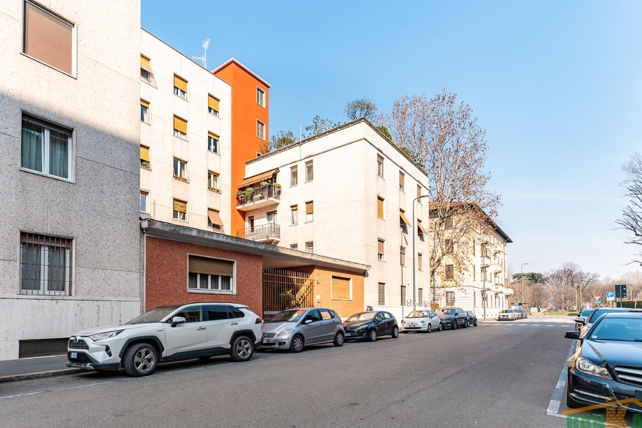 Appartamento in condominio di 3 locali MILANO ISOLA di 94 mq