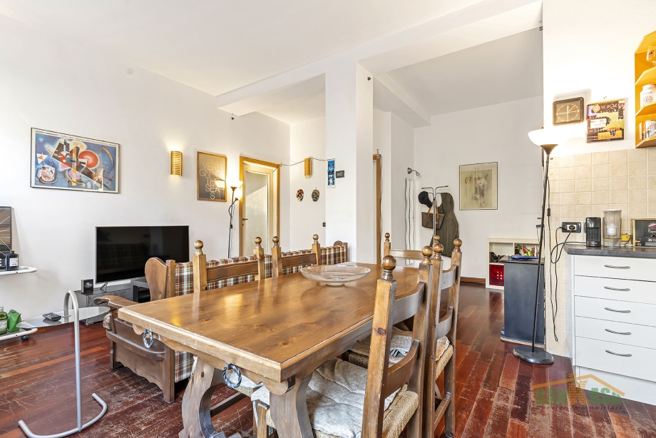 Appartamento in condominio di 3 locali MILANO ISOLA di 94 mq