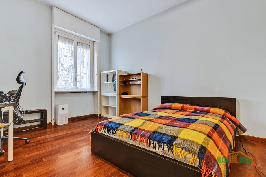 Appartamento in condominio di 3 locali MILANO ISOLA di 94 mq
