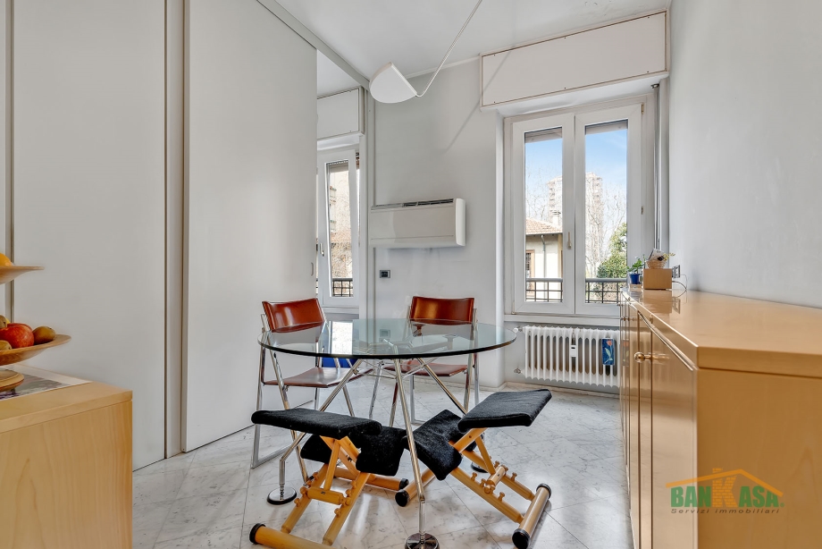 MILANO TESTI - Appartamento in palazzina in vendita (ID: 7421)
