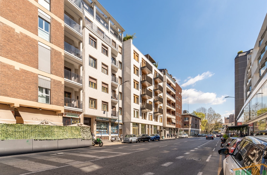 MILANO - Appartamento in condominio in vendita (ID: 7448)