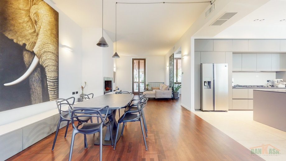 MILANO - Villa singola in vendita (ID: 7485)
