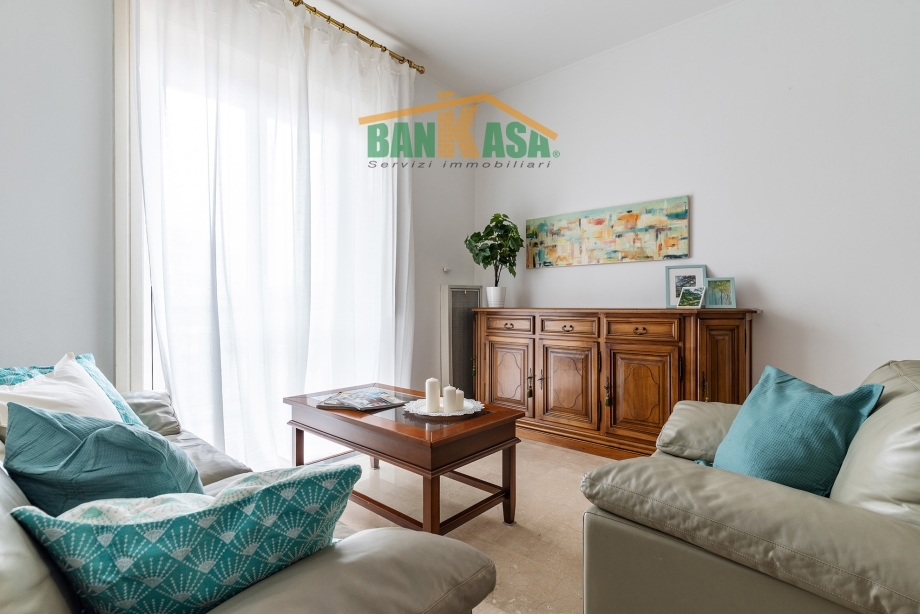 Appartamento in palazzina di 3 locali MILANO di 75 mq