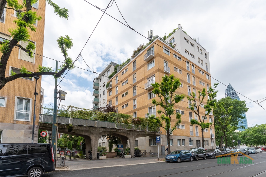 Appartamento in condominio di 2 locali MILANO  di 86 mq