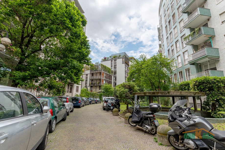 Appartamento in condominio di 2 locali MILANO  di 86 mq