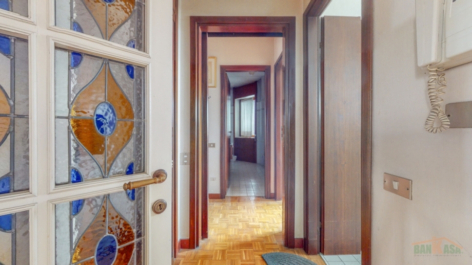 Appartamento in condominio di 5 locali MILANO di 177 mq