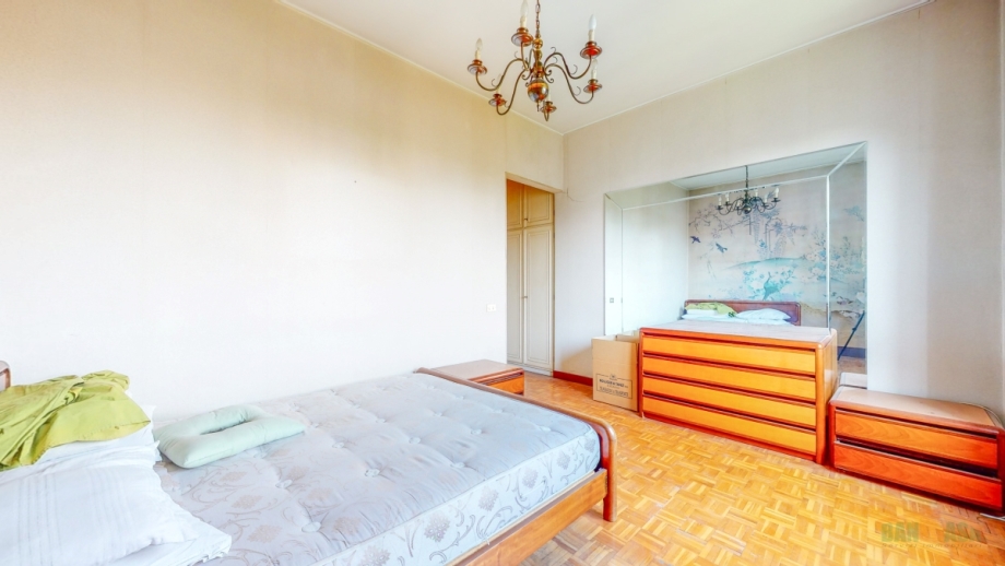 Appartamento in condominio di 5 locali MILANO di 177 mq