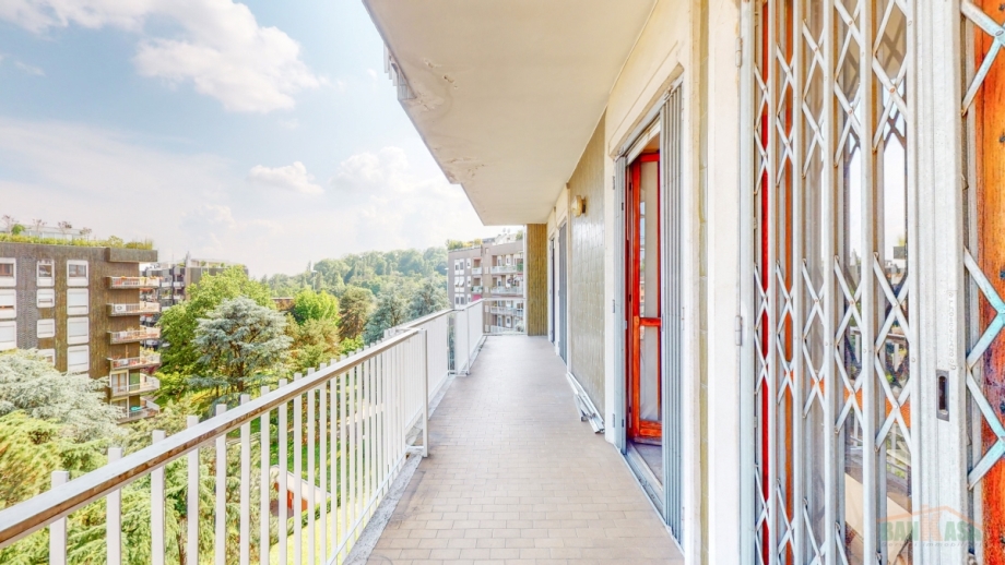 Appartamento in condominio di 5 locali MILANO di 177 mq
